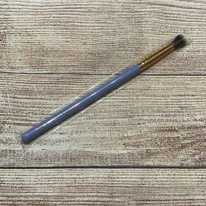 5 for $25 item 🌺 Luxie 205 Tapered Blending Brush
